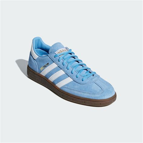 Adidas spezials blue size 4